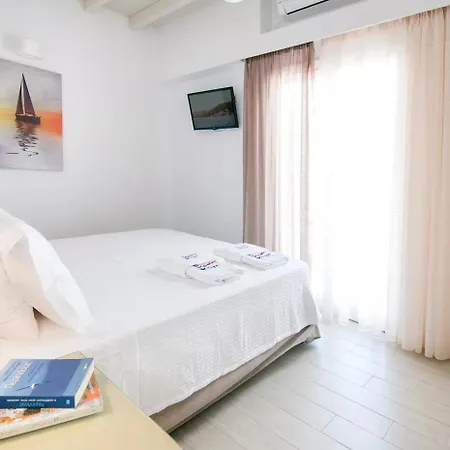 Skopelitis Village Alojamento de Acomodação e Pequeno-almoço Katápola