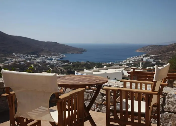 Skopelitis Village Couette-café 3*