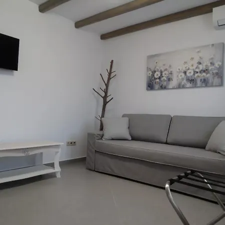 Skopelitis Village Bed and Breakfast 4*