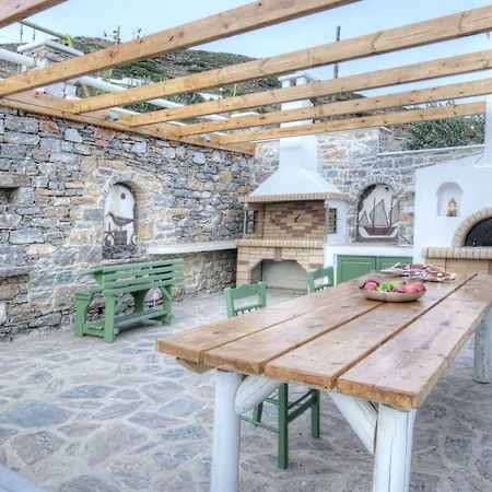 Skopelitis Village לינה וארוחת בוקר