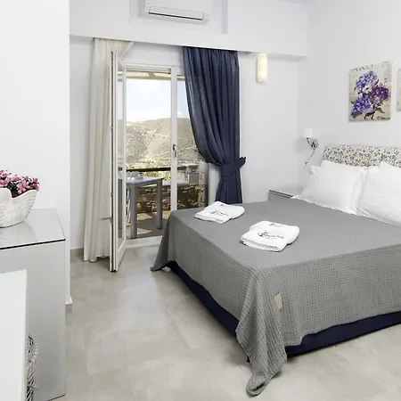 Bed & Breakfast Skopelitis Village 4*