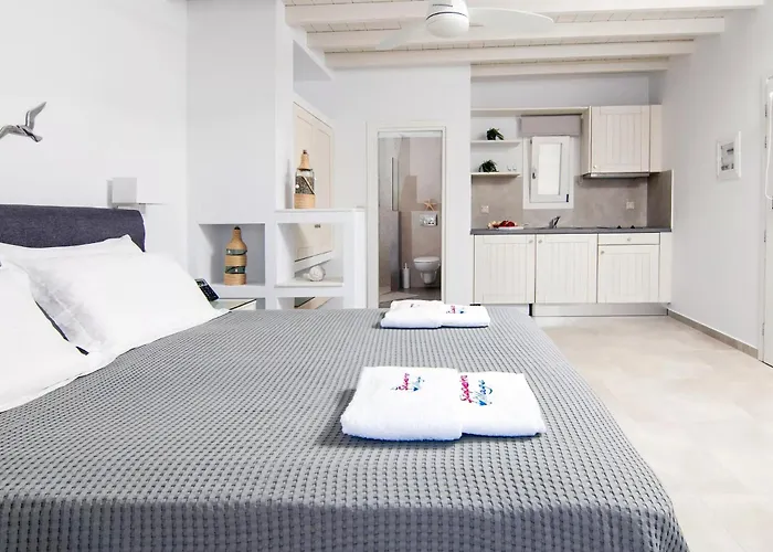 Skopelitis Village فندق مبيت وإفطار كاتابولا