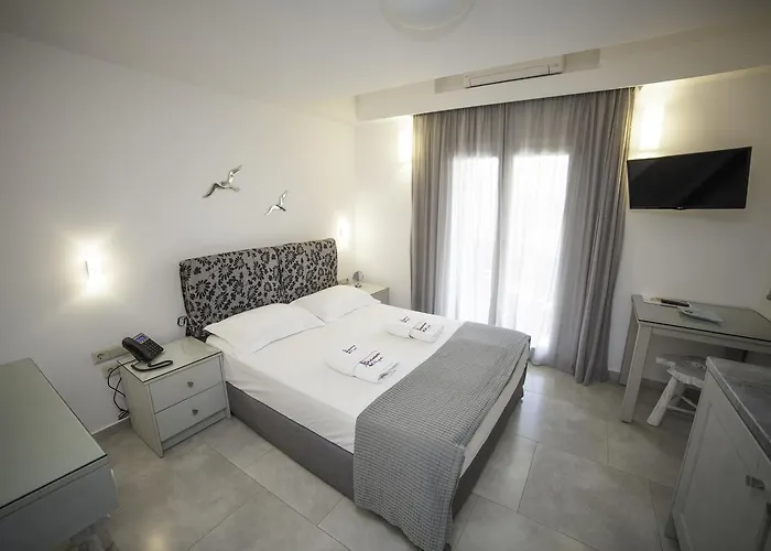 فندق مبيت وإفطار Skopelitis Village