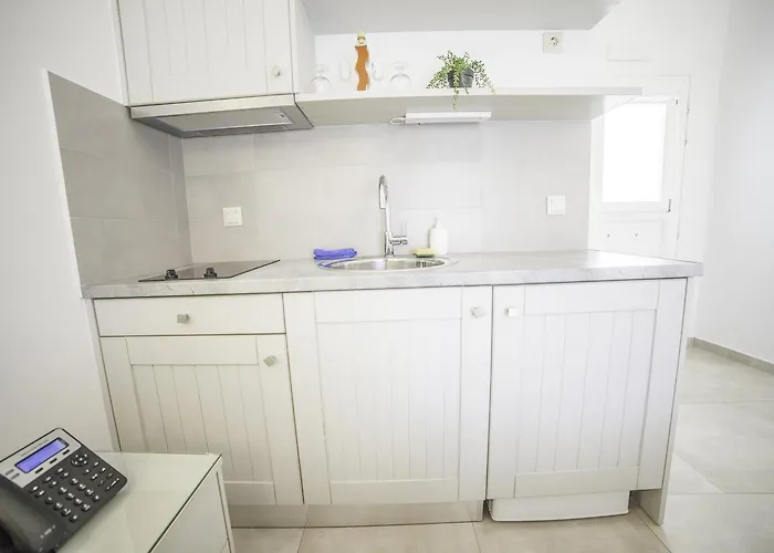 住宿加早餐酒店 Skopelitis Village 卡塔波拉